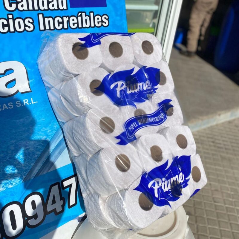PIUME 30 ROLLOS PAPEL HIGIENICO 80 METROS